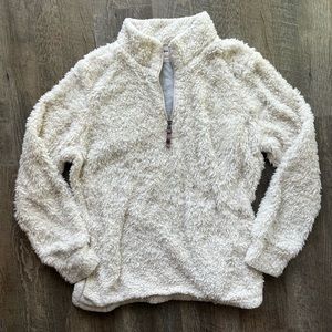 women’s white fuzzy sherpa quarter zip pullover size large